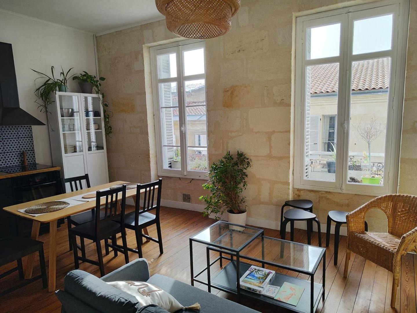 Charming Apartment Bordeaux Center Exterior photo